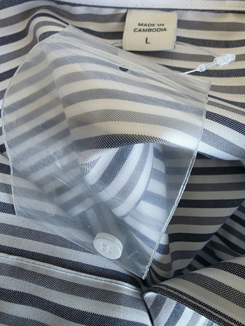NEW Coldwater Creek Button Up Shirt Cotton White Gray Stripe Size L Long Sleeve